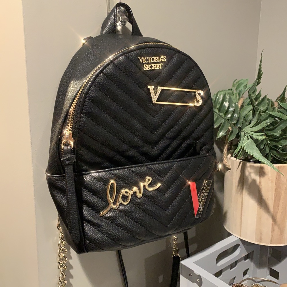 ❤️ Victoria’s Secret Mini Backpack ❤️